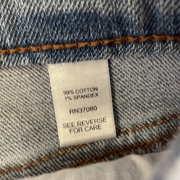 VERSONA NWT Jean Shorts Size 14 - Picture 8 of 11